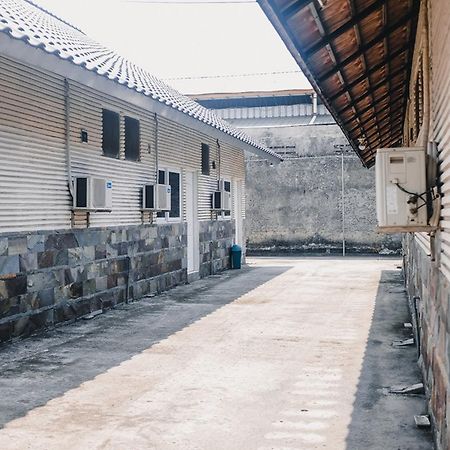 Reddoorz Near Sirkuit Sentul Hotel Bogor Eksteriør billede