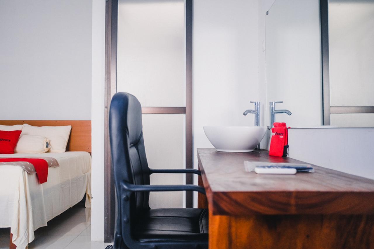 Reddoorz Near Sirkuit Sentul Hotel Bogor Eksteriør billede